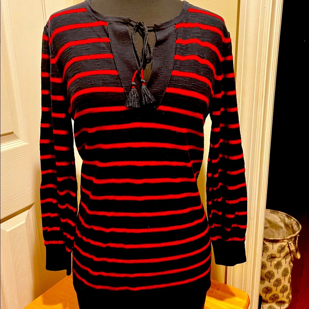 LOFT navy blue and red striped cotton lightweight top, medium (M)